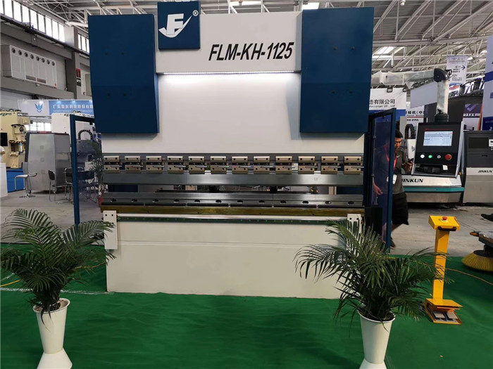 名牌折彎機廠家